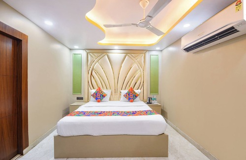 East of Kailash Hotel | Fabhotel Elegant Stay