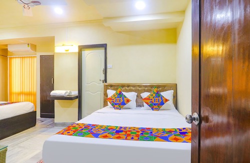 Lakdi Ka Pul Hotel | Fabhotel Fortune Grand