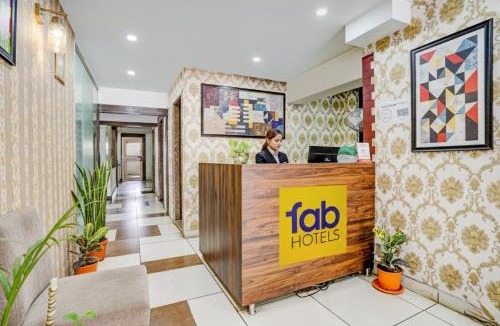 Sadashiv Peth Hotel | FabHotel Gargi Deluxe - Nr Raja Dinekar Musuem
