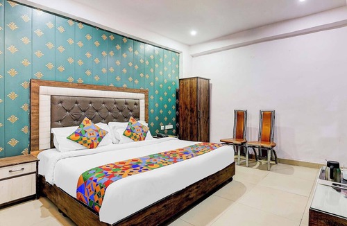 Vaishali Hotel | FabHotel Golden Stone