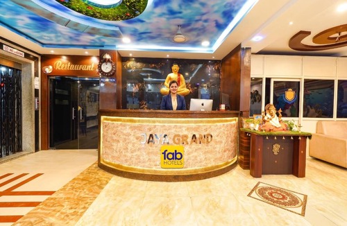 Guntur Hotel | FabHotel Jaya Grand - Nr Railway Station
