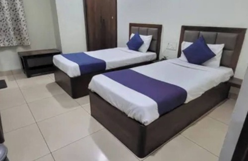 Hyderabad Hotel | Fabhotel Latitude