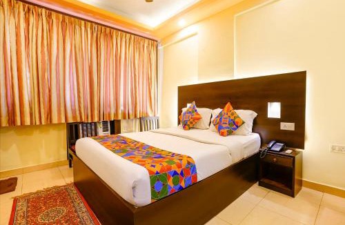 Altinho Hotel | Fabhotel Manoshanti - Nr Big Daddy Casino