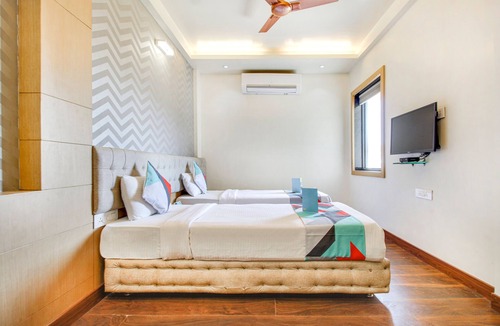Bhopal Hotel | FabHotel Naman Palace
