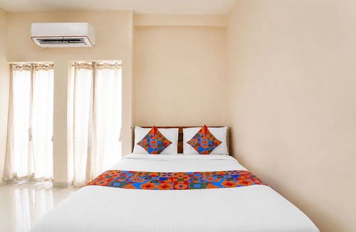 Sholinganallur Hotel | Fabhotel Nimalan Residency