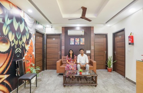 New Delhi Hotel | FabHotel Nirvana Residency