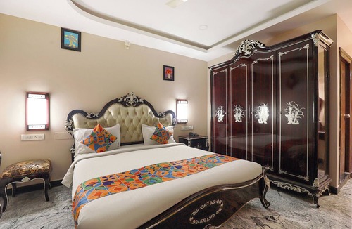 Guindy Hotel | Fabhotel Nk Courtyard