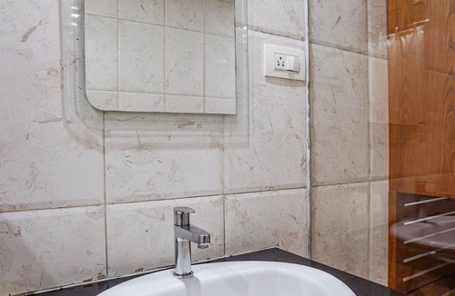 Brookefield Hotel | Fabhotel Northern Suites