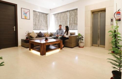 Sushant Lok Hotel | FabHotel Oyster Villa - Nr Paras Hospitals Sushant Lok 1