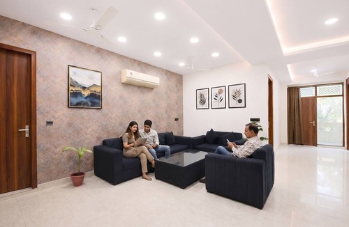 Pashim Vihar Hotel | Fabhotel Park View