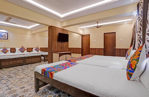 Penha de Franรงa Hotel | FabHotel Picnic Plaza - Nr. Mall De Goa, Porvorim