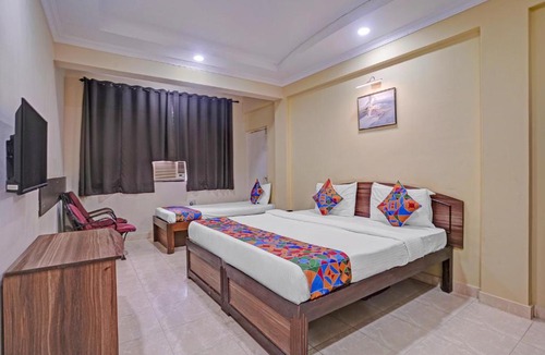 Penha de Franรงa Hotel | FabHotel Picnic Plaza - Nr Mall De Goa, Porvorim