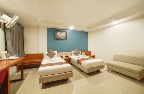 Maharana Pratap Nagar Hotel | Fabhotel Pleasure Inn