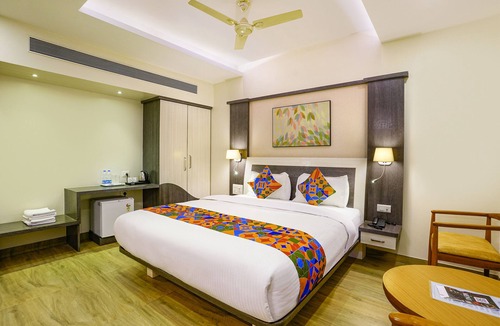 Guirim Hotel | Fabhotel Prestige