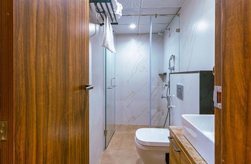 Financial District Hotel | Fabhotel Prime Avana