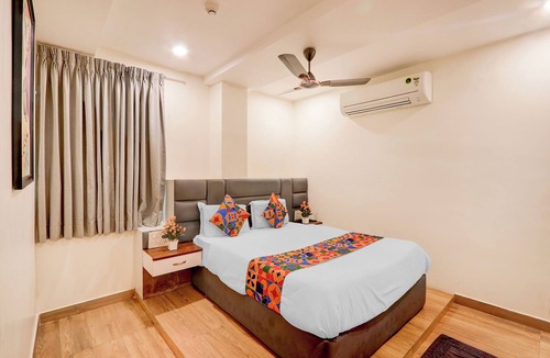 Khammam Hotel | Fabhotel Radha Rani Residency