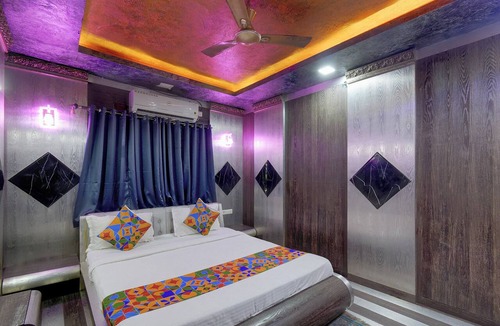 Hyderabad Hotel | Fabhotel Regal I