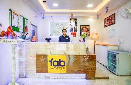 Pimpri - Chinchwad Hotel | FabHotel Regent Inn - Nr SkyWalk Bridge