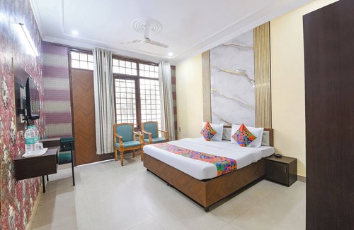 Sector 15 Hotel | Fabhotel Sager Inn