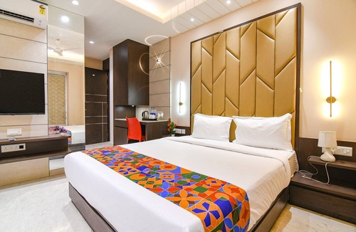 Sector 1 Hotel | Fabhotel Samotel