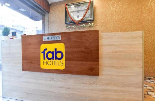 Sanwer Hotel | FabHotel Shivay