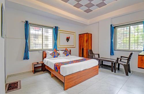 Pimpri - Chinchwad House | FabHotel Shree Krishna Inn