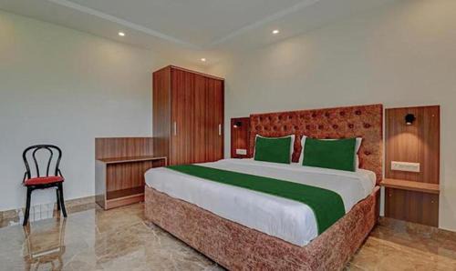 Dehradun Hotel | FabHotel Shri Krishna Residency
