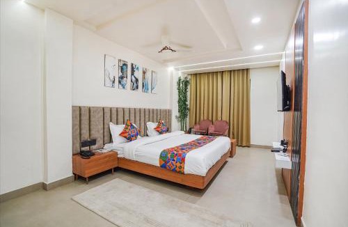Bhojpur Hotel | FabHotel Shrinath Casa Inn