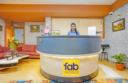 Gandhinagar Hotel | FabHotel Siddharth Inn - Nr Siddharth Bunglows