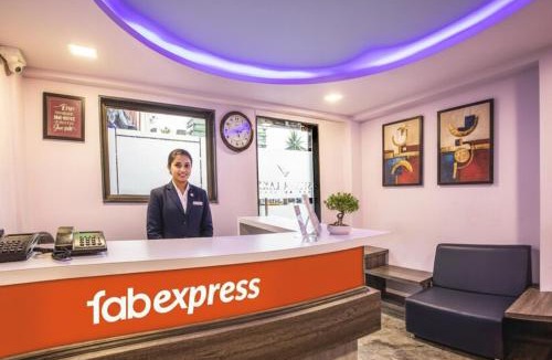 Kurla West Hotel | FabHotel Silver Lake