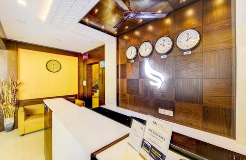 Vadapalani Hotel | Fabhotel Sky Bay
