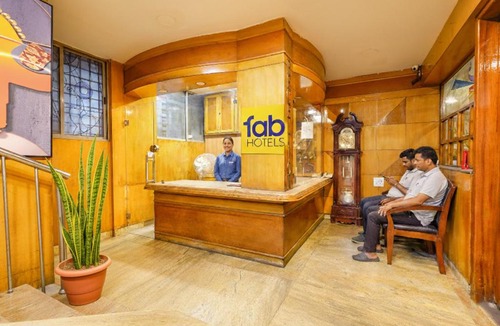 Banashankari Hotel | FabHotel Spiro Grand - Nr Banashankari