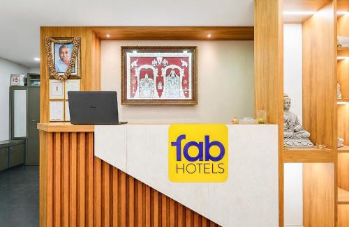 Dabagardens Hotel | FabHotel Sree Surya Residency