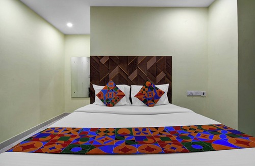 Rushikonda Hotel | FabHotel Star Light B - Nr. Rushikonda