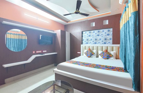 Behala Hotel | Fabhotel Subharaj Palace
