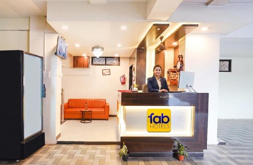 Kharadi Hotel | FabHotel Sunrise Comforts