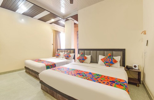 Jhotwara Hotel | Fabhotel Sunroof & Rooftop