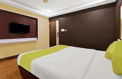 Parthasarathy Puram Hotel | FabHotel U Hotel T Nagar
