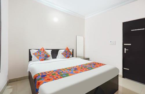 RR Nagar Hotel | FabHotel Utsav Palace Inn