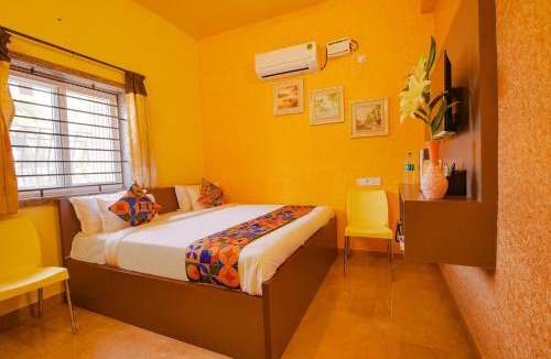 Madipakkam Hotel | FabHotel Vijaylakshmi Stay Inn