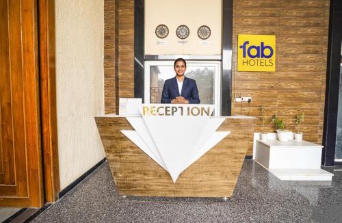 Mahmoorganj Hotel | FabHotel Villa De Benares - Nr Tulsi Manas Mandir