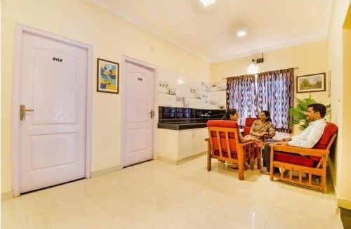 Thalayathimund Hotel | FabHotel Vinu Valley Resorts - Nr Ketti Valley View Point