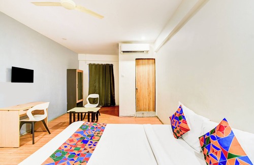 Dilsukhnagar Hotel | Fabhotel White Ridge Chaitanyapuri
