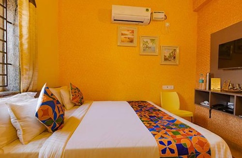 Madipakkam Hotel | Fabhotel Woodpecker Stay Inn
