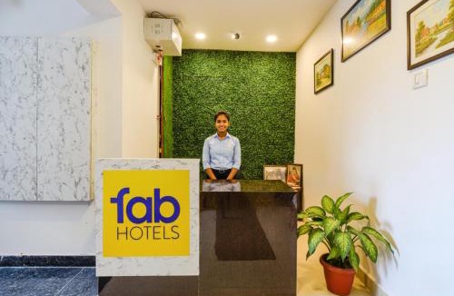 Secunderabad Hotel | FabHotel WR Grand I - Nr Apollo Hospitals, Secunderabad