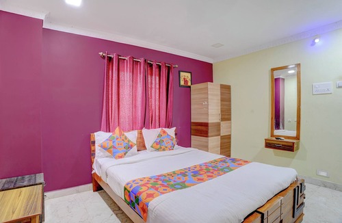 Chromepet Hotel | Fabhotel Yazhini Residency