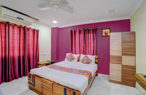 Chromepet Hotel | Fabhotel Yazhini Residency