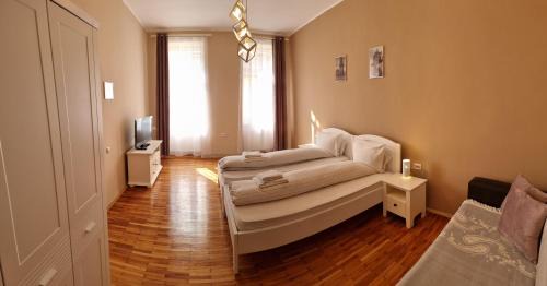 Medias Apartment | Fabini Apartments