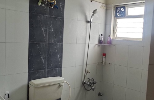 Hennur Apartment | Fabulous apartment room with WiFi in bustling Bengaluru