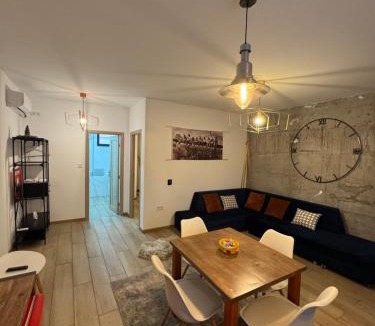 Craiova Apartment | Factory 9